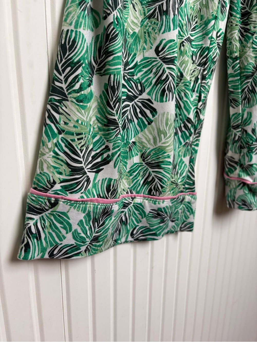 Room Service Monstera Green Tropical Pajama Set M Loungewear Resort Vacation - Picture 7 of 12